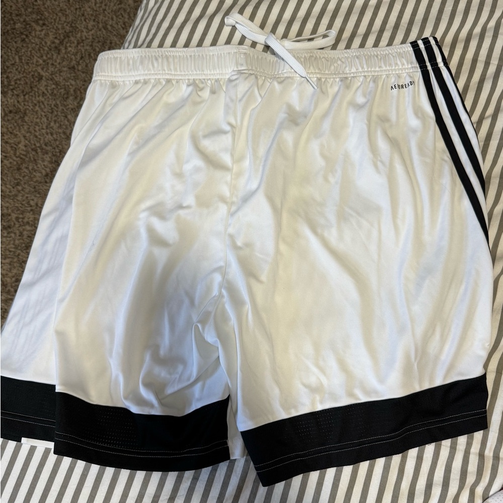 2 pairs men’s Adidas shorts XXL - Picture 4 of 5